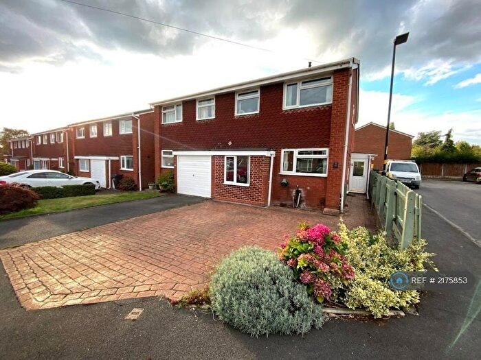 3 Bedroom Semi-Detached House To Rent In Wilkinson Close, Sutton Coldfield, B73
