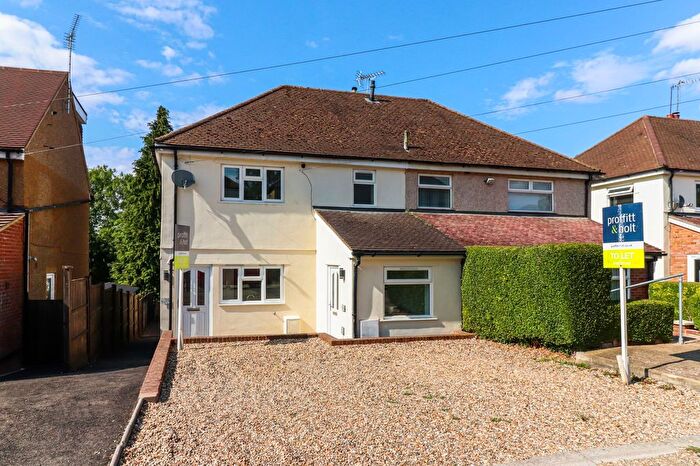 2 Bedroom Flat To Rent In Mountfield Road, Hemel Hempstead, HP2