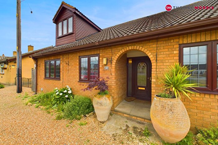 4 Bedroom Detached House For Sale In Lilyholt Road, Benwick, March, PE15