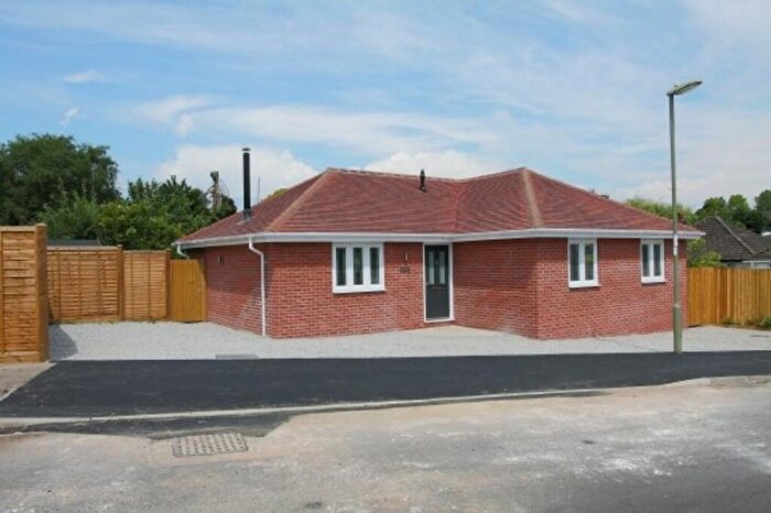 3 Bedroom Detached Bungalow For Sale In Hanson Road, Andover, SP10