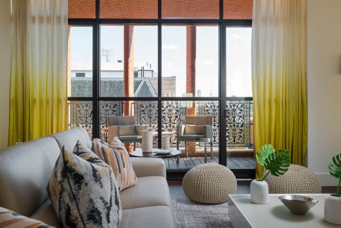 3 Bedroom Flat For Sale In Artillery Row, London, SW1P