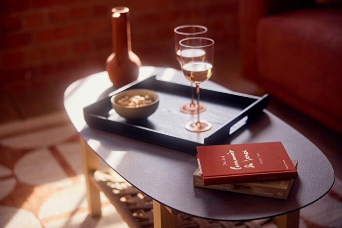 2 Bedroom Apartment To Rent In Castle Wharf, Nottingham, Nottinghamshire, NG1