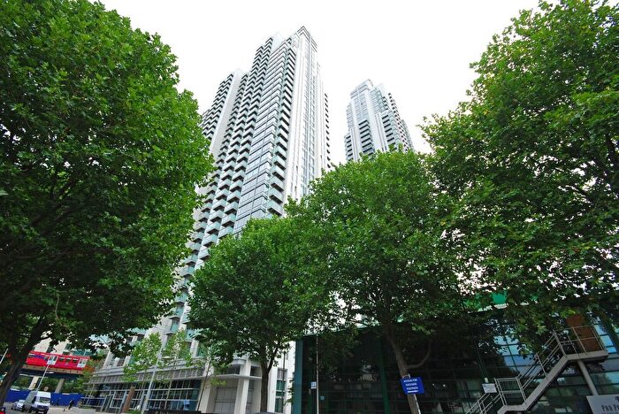 1 Bedroom Flat For Sale In Flat, Docklands, London, E14