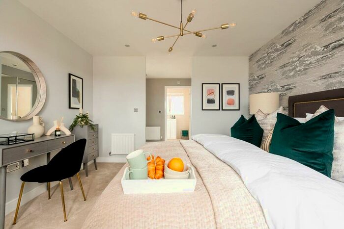 5 Bedroom Detached House For Sale In Orchid Way, Wixams, Bedfordshire, MK42