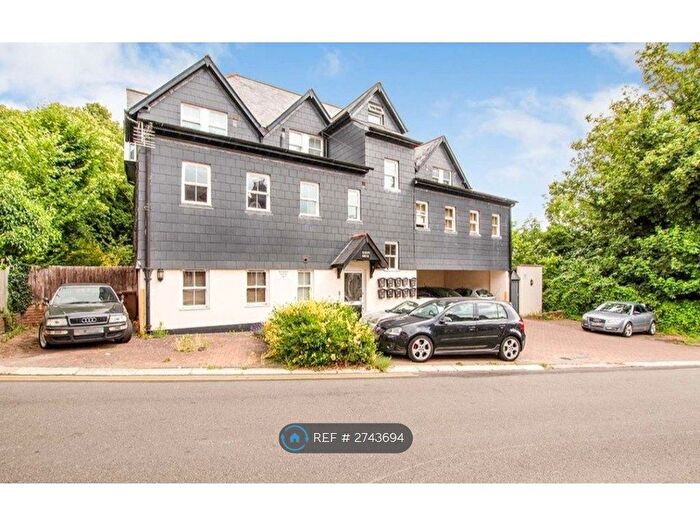 1 Bedroom Flat To Rent In Albany House, Chatham, ME4