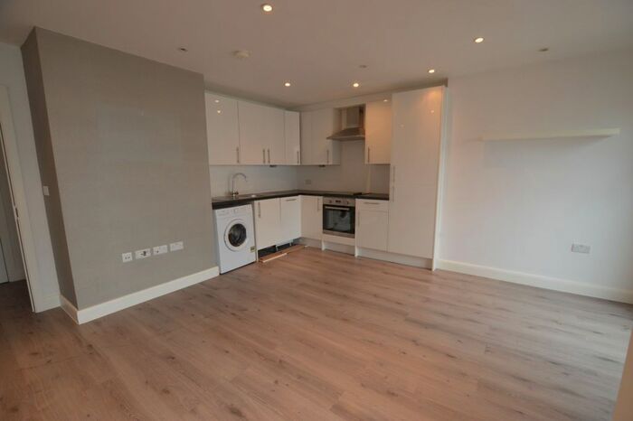 1 Bedroom Flat To Rent In Sheila Court, Cranbrook Mews, E17