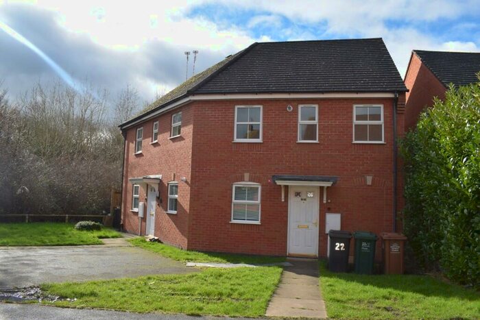 2 Bedroom Apartment To Rent In Essex Drive, Swadlincote, Derbyshire, DE11
