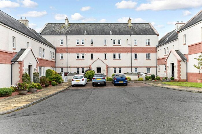 3 Bedroom Flat For Sale In Kelvin Walk, Largs, North Ayrshire, KA30