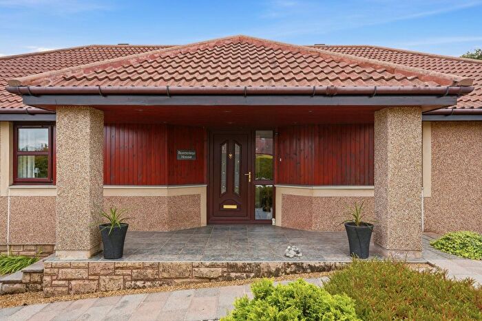 5 Bedroom Detached House For Sale In Burnview House, Craigbank Road, Avonbridge, FK1