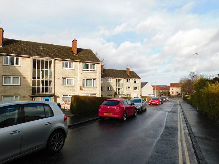 2 Bedroom Flat To Rent In , Oxgangs Farm Gardens, Edinburgh, EH13