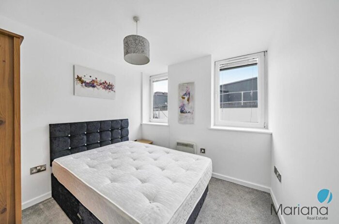 2 Bedroom Flat To Rent In Chatfield House, Marsh Street, Bristol, BS1
