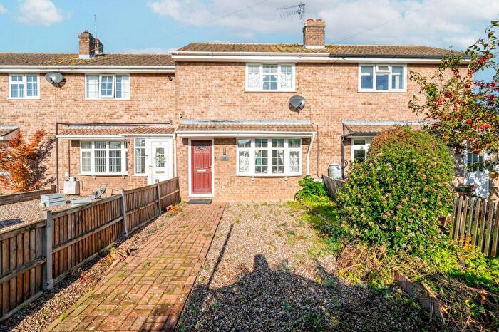 2 Bedroom Terraced House For Sale In Provan Crescent, Belton, NR31