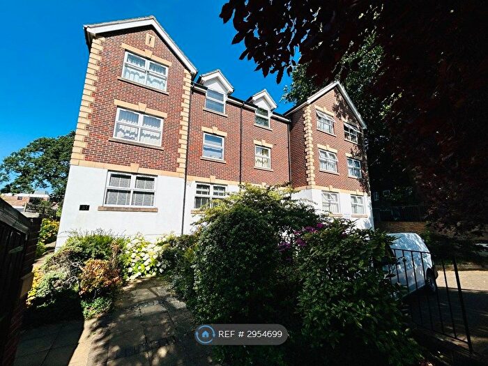 2 Bedroom Flat To Rent In Forest Hill, London, SE23