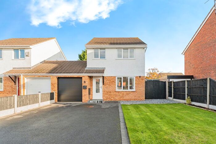 3 Bedroom Link Detached House For Sale In Lambourne Close, Great Sutton, Ellesmere Port, CH66