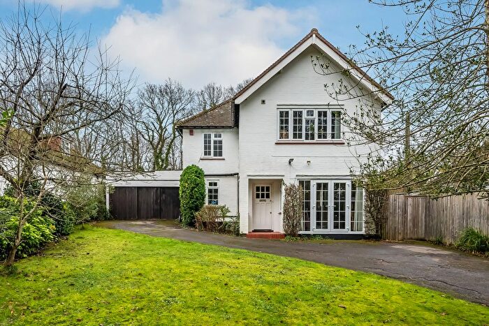 4 Bedroom Detached House For Sale In Little Browns Lane, Edenbridge, Kent, TN8