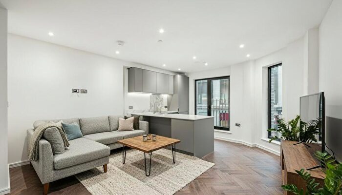 Flat For Sale In Fortress House, Minories, EC3N