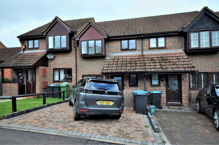 3 Bedroom Terraced House To Rent In Tooveys Mill Close, WD4