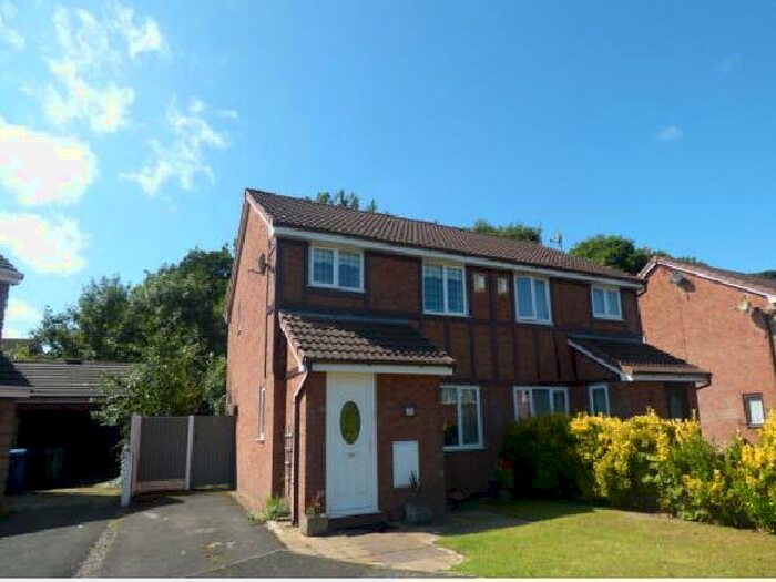 3 Bedroom House To Rent In Ledbury Close, L12
