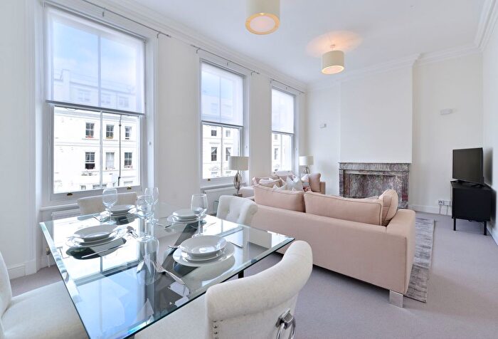 2 Bedroom Flat To Rent In Lexham Gardens, London, W8