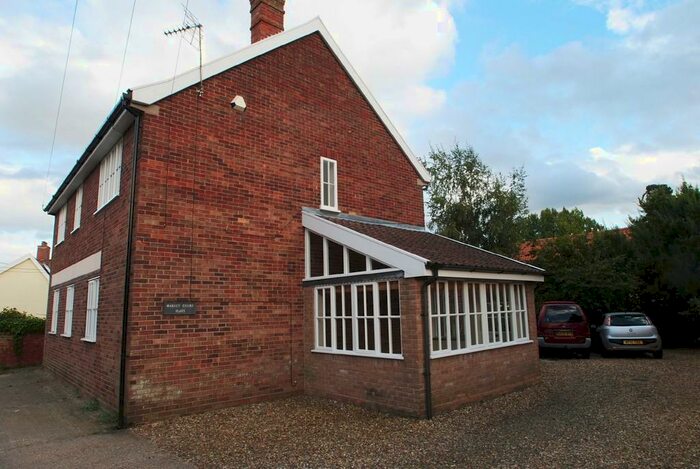 3 Bedroom Maisonette To Rent In Market Court Flat, Kenninghall, NR16