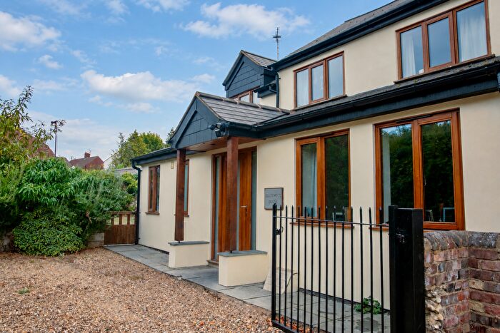 3 Bedroom Detached House For Sale In Beaumont House, Ivinghoe, Buckinghamshire, LU7