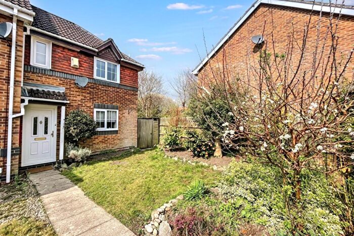 1 Bedroom End Of Terrace House For Sale In Fair Oak, SO50