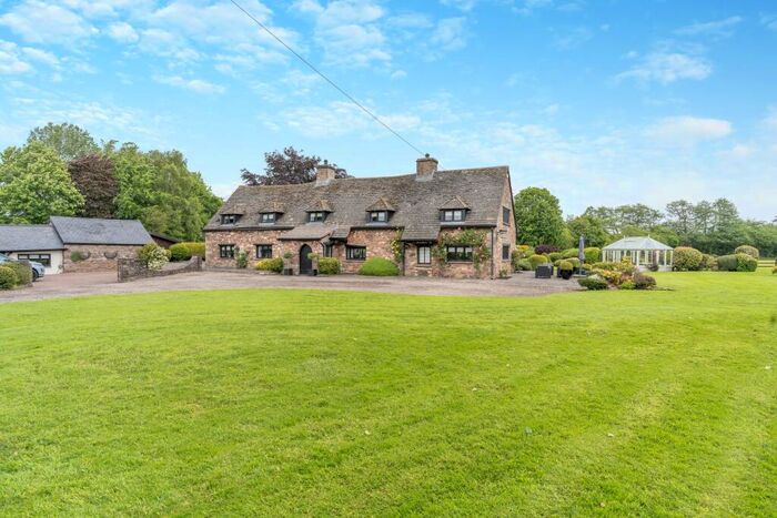 4 Bedroom Detached House For Sale In Abergavenny, NP7