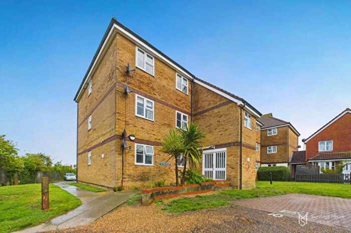 1 Bedroom Flat For Sale In Southampton Close, Eastbourne, East Sussex, BN23