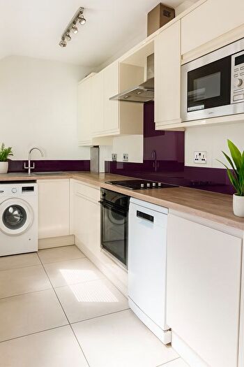 5 Bedroom Semi-Detached House To Rent In Charlotte Road, Sheffield, S1