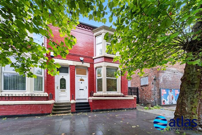 3 Bedroom End Of Terrace House For Sale In Dingle Lane, Dingle, L8