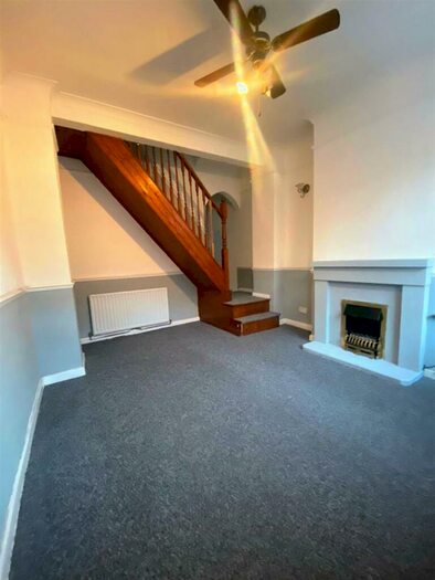 3 Bedroom Property To Rent In Windermere Street, Stoke-On-Trent, ST1