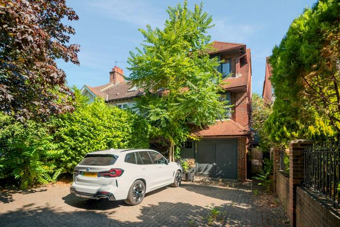 6 Bedroom Detached House To Rent In Coombe Lane, London, SW20