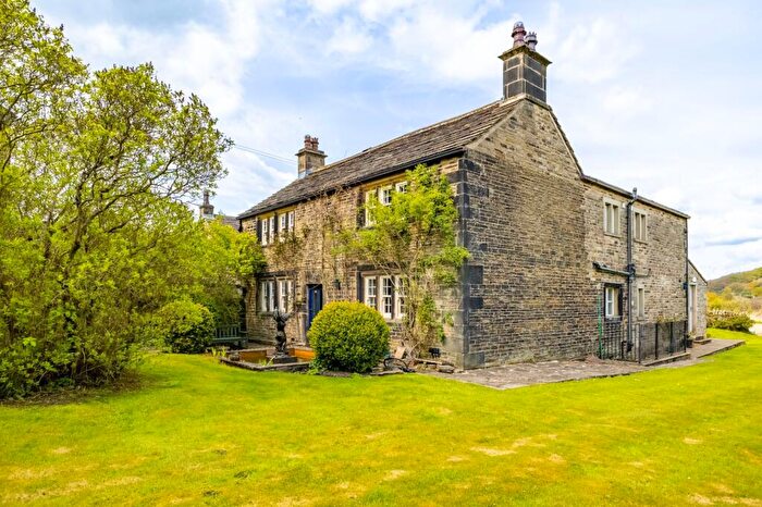 4 Bedroom Detached House For Sale In Top Of The Hill, Thurstonland, Huddersfield, HD4