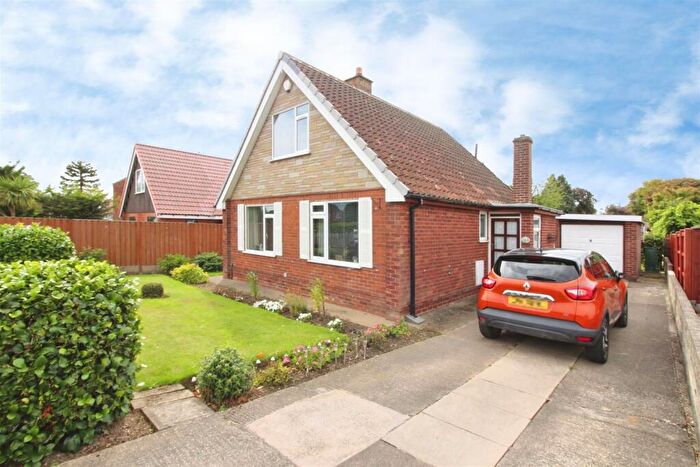 3 Bedroom Detached Bungalow For Sale In Eastfield Crescent, Woodlesford, Leeds, LS26