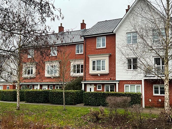 4 Bedroom Terraced House To Rent In Thistle Walk, High Wycombe, HP11