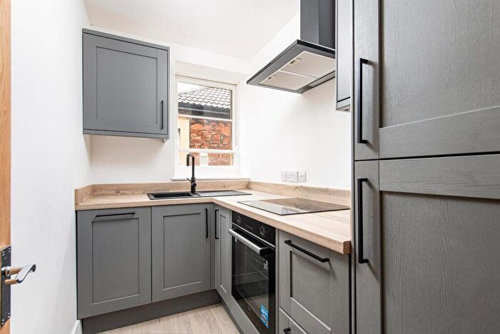 1 Bedroom Apartment To Rent In Beaufort Road, Clifton, Bristol, BS8