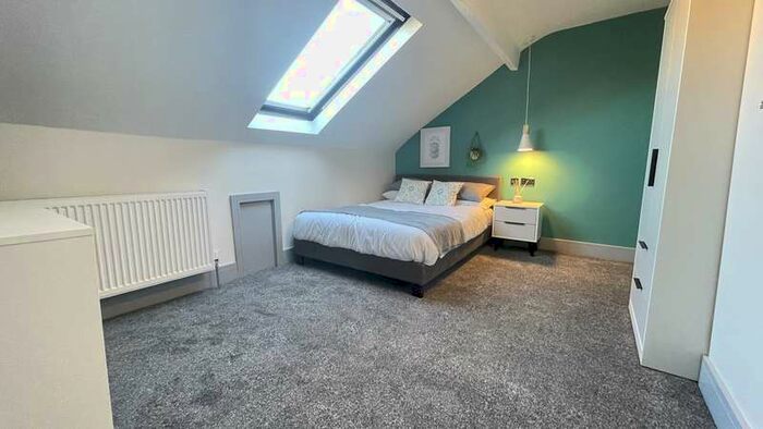 1 Bedroom House To Rent In Room 6, Salisbury Grove, LS12