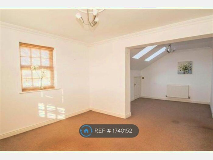 1 Bedroom Flat To Rent In Phoenix Boulevard, York, YO26