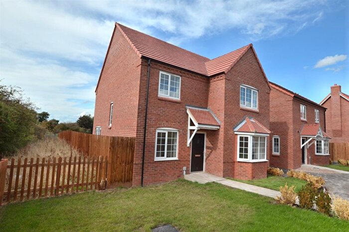 4 Bedroom Detached House For Sale In Thimble Mill Close, Shepshed, Leicestershire, LE12