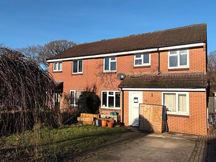 5 Bedroom Semi-Detached House For Sale In Hazelwood Close, Honiton, EX14