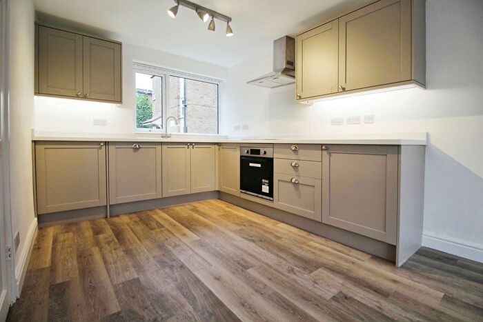 3 Bedroom Terraced House For Sale In Snapebrook Grove, Wilmslow, Cheshire, SK9