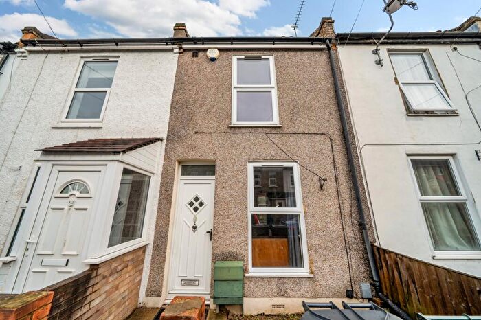 2 Bedroom Terraced House To Rent In Howard Road Dartford, DA1