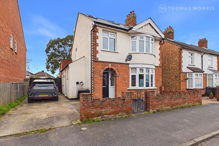 5 Bedroom Detached House For Sale In Banks Road, Biggleswade, Bedfordshire, SG18