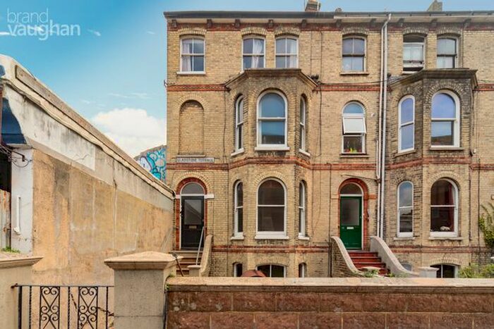 2 Bedroom Flat To Rent In Gladstone Terrace, Brighton, BN2