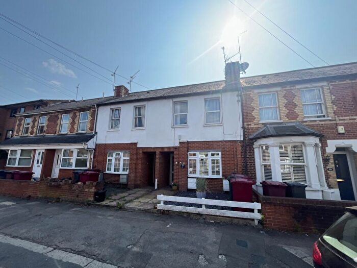 1 Bedroom Apartment To Rent In Lynmouth Road, Reading, Berkshire, RG1