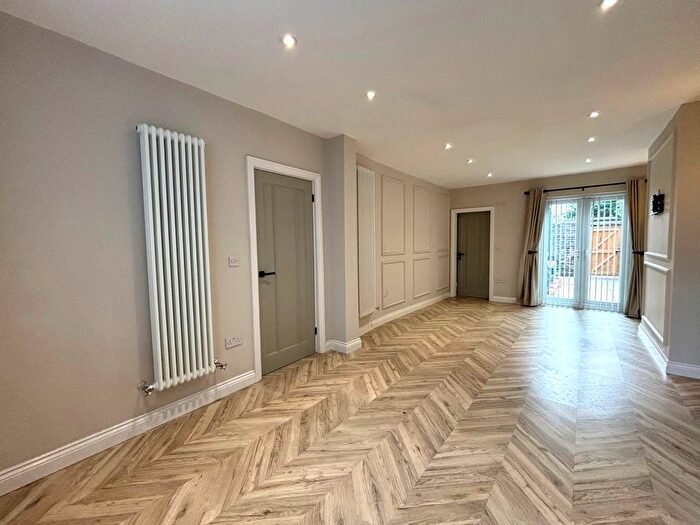 3 Bedroom Terraced House For Sale In Bluebell Lane, Huyton, L36