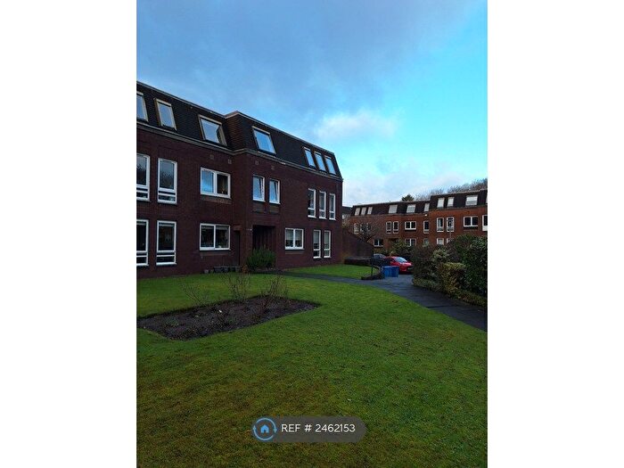 2 Bedroom Flat To Rent In Clarence Gardens, Glasgow, G11