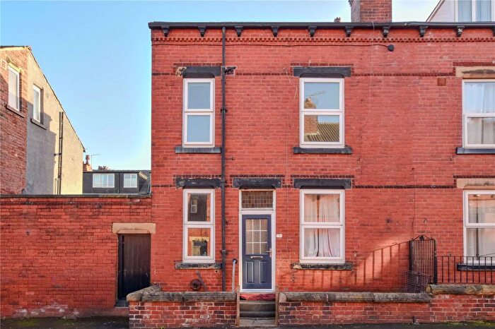 2 Bedroom Terraced House For Sale In Edinburgh Place, Leeds, West Yorkshire, LS12