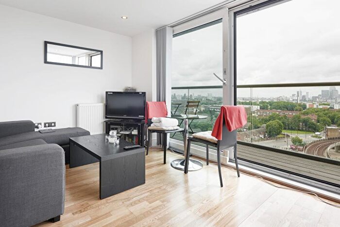 Flat To Rent In Distillery Tower, Mill Lane, SE8