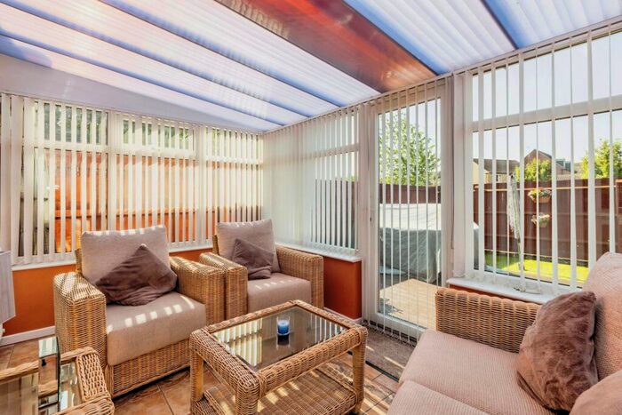 3 Bedroom Terraced House For Sale In Trenchard Close, Newton, Nottinghamshire, NG13